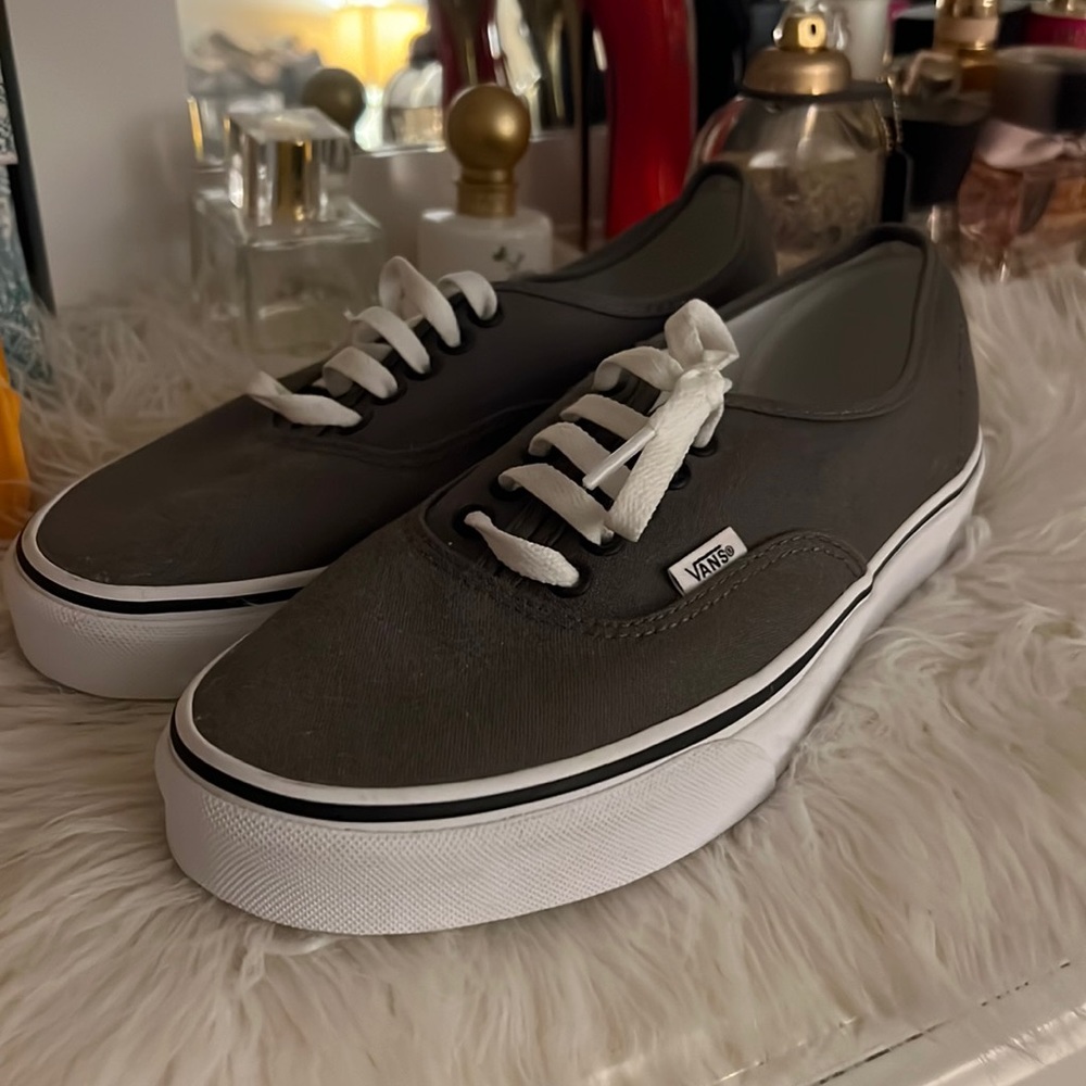 Brand new Vans Sneakers
